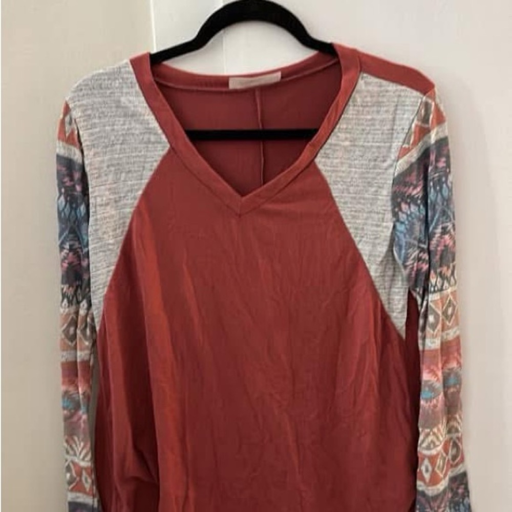 Women's Multicolor V-Neck Top